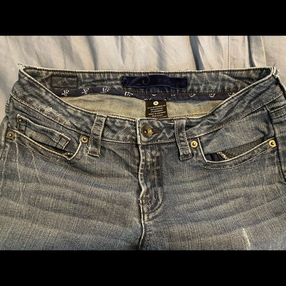 Refuge size 7L jr Jeans - Picture 3 of 3